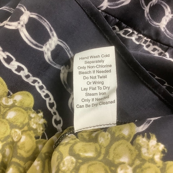 CAbi‎ Blouse Silk Pearls Chains Sleeveless Blouse Top S - Picture 9 of 10